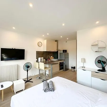 L'Elyo - Cosy Apt Cannes - 200M Beach -Ac- Parking *